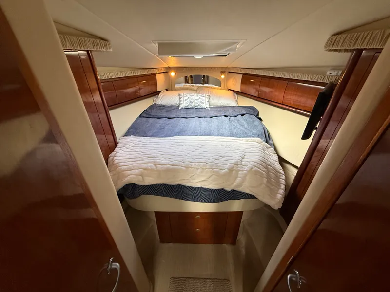 Slide: The Image of Sea Ray 44 SUNDANCER 2006 - 43