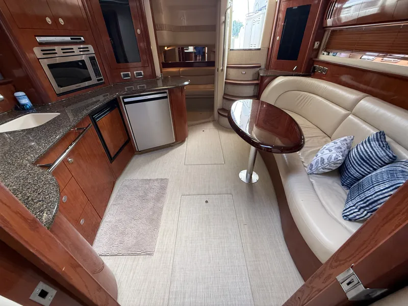 Slide: The Image of Sea Ray 44 SUNDANCER 2006 - 56