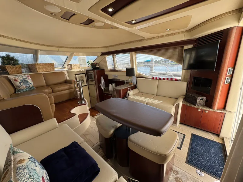 Slide: The Image of Sea ray 44 2006 - 34