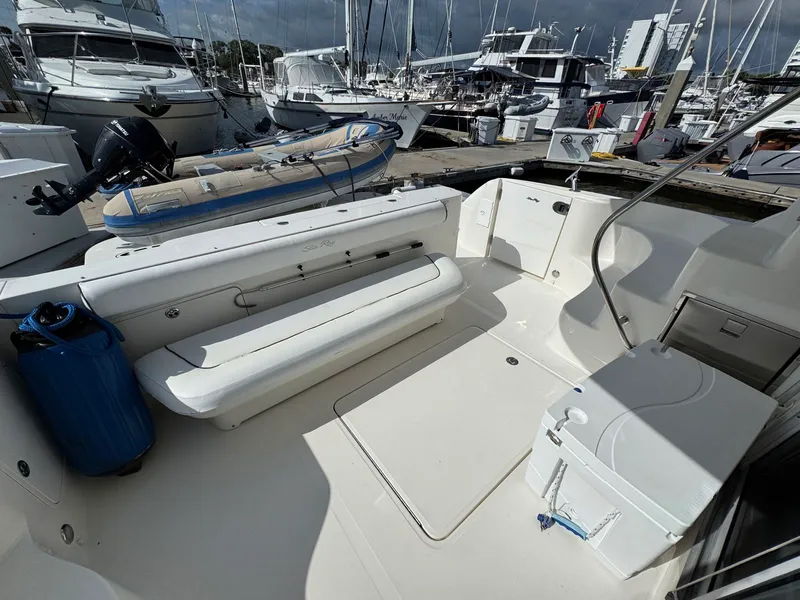 Slide: The Image of Sea ray 44 2006 - 25
