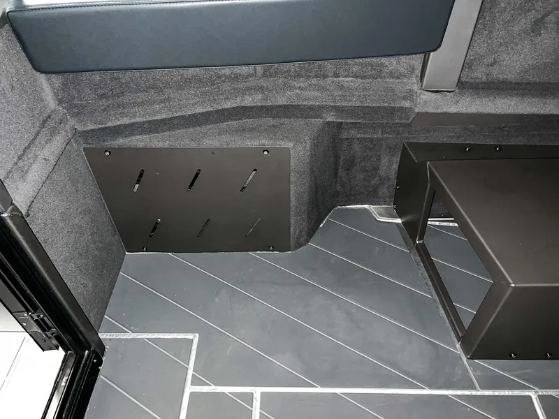 Slide: The Image of Stabi-Craft 2750 Ultra Centercab 2023 - 14