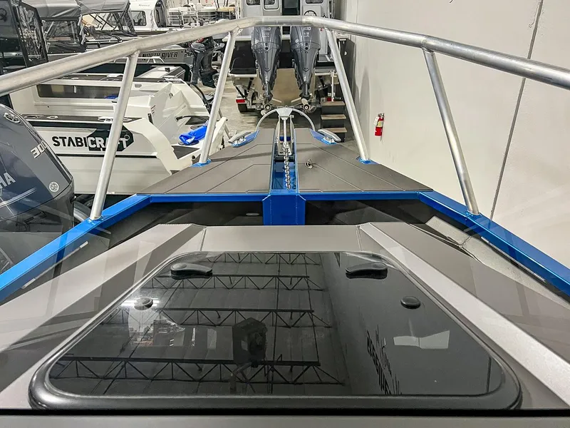 Slide: The Image of Stabi-Craft 2750 Ultra Centercab 2023 - 5