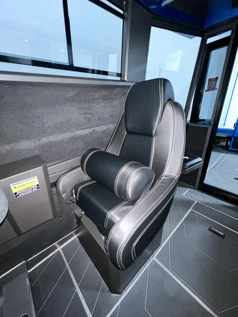 Slide: The Image of Stabi-Craft 2750 Ultra Centercab 2023 - 8