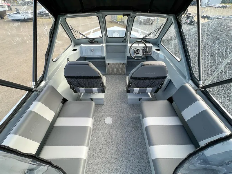 Slide: The Image of Hewescraft 200 Sportsman 2026 - 5