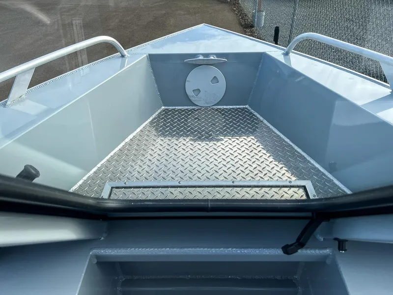 Slide: The Image of Hewescraft 200 Sportsman 2026 - 6