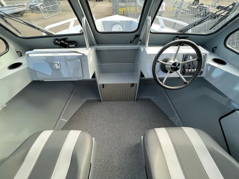 Slide: The Image of Hewescraft 200 Sportsman 2026 - 7