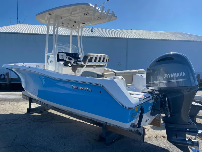 Slide: The Image of 2021 Tidewater 210 LXF boat with Yamaha outboard motor on display. - 6