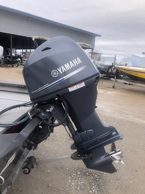 Slide: The Image of Alumacraft Alumacraft Prowler 165 2019 - 7