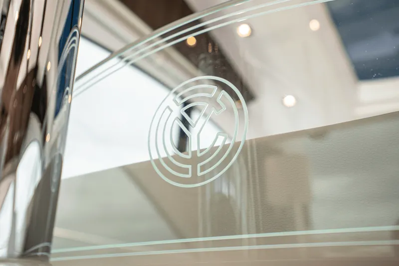 Slide: The Image of Cruisers Yachts 54 CANTIUS 2022 - 6