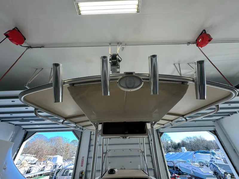 Slide: The Image of Grady-White 257 Advance 2010 - 53