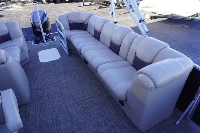 Slide: The Image of G3 X3 25RC 150 TRITOON 2018 - 11