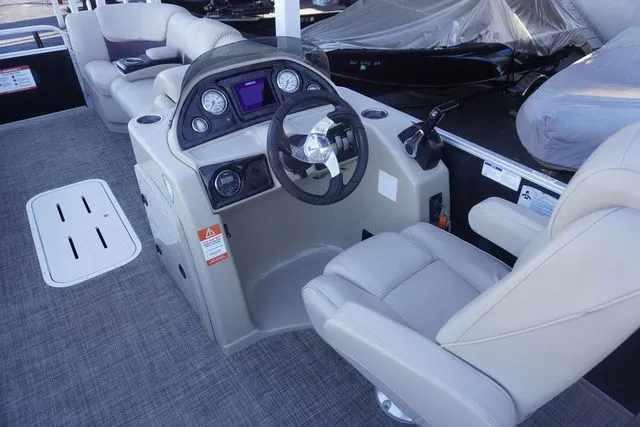 Slide: The Image of G3 X3 25RC 150 TRITOON 2018 - 14