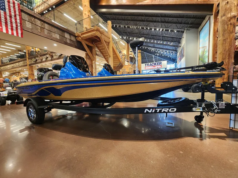 Slide: The Image of 2023 Nitro Z17 boat on display in showroom. - 3