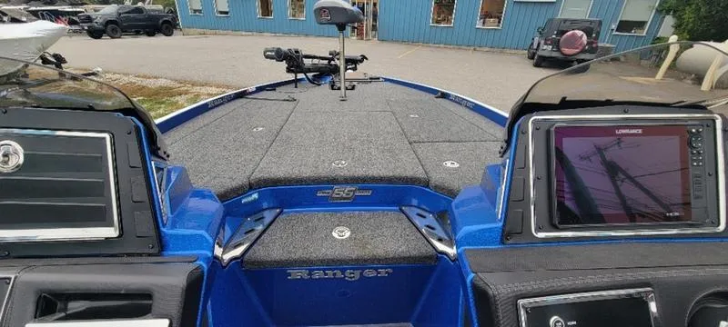 Slide: The Image of 2023 Ranger Z 521 RC boat dashboard with navigation system and controls. - 3