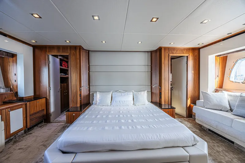 Slide: The Image of Luxurious bedroom interior of 2013 Sunseeker Predator 84 yacht with modern design. - 43