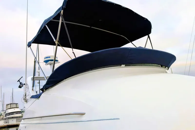 Slide: The Image of Bayliner 2858 Ciera Command Bridge 2000 - 38