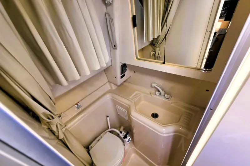 Slide: The Image of Bayliner 2858 Ciera Command Bridge 2000 - 5