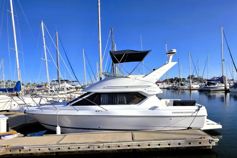 Slide: The Image of Bayliner 2858 Ciera Command Bridge 2000 - 40
