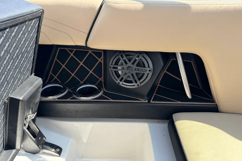 Slide: The Image of Nautique Super Air Nautique GS24 2018 - 29