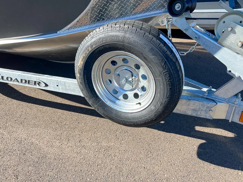 Slide: The Image of Hewescraft 210 Sea Runner ET HT 2026 - 19