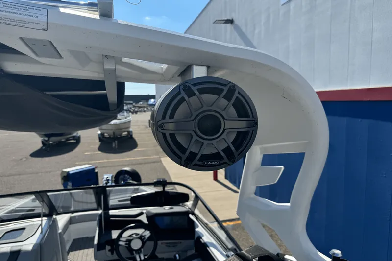 Slide: The Image of Nautique Super Air Nautique G23 2021 - 13