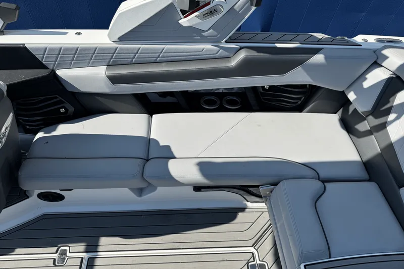 Slide: The Image of Nautique Super Air Nautique G23 2021 - 29