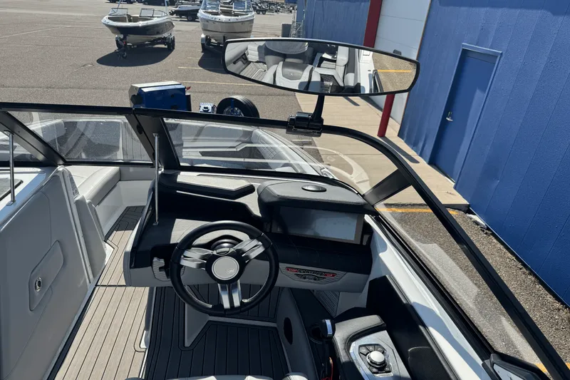 Slide: The Image of Nautique Super Air Nautique G23 2021 - 33