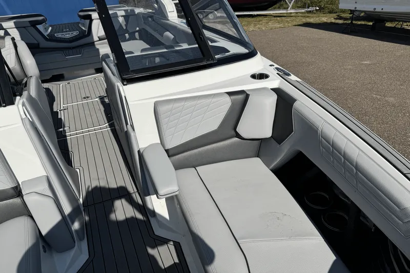 Slide: The Image of Nautique Super Air Nautique G23 2021 - 43