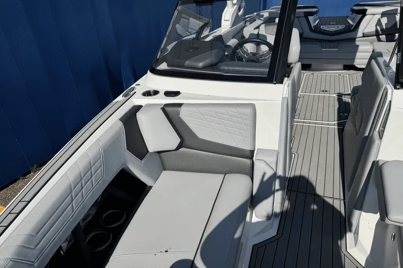 Slide: The Image of Nautique Super Air Nautique G23 2021 - 44