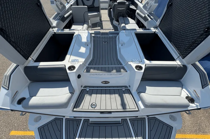 Slide: The Image of Nautique Super Air Nautique G23 2021 - 7