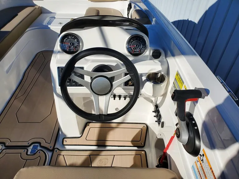 Slide: The Image of Captain's View - 10