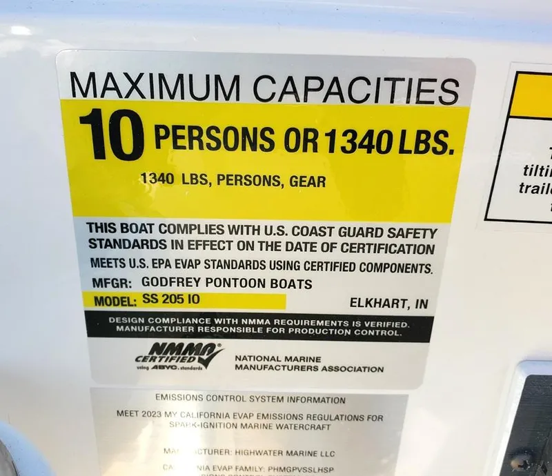 Slide: The Image of Maximum capacities label for 2023 Hurricane SS205 IO Deck Boat, 10 persons or 1340 lbs. - 12