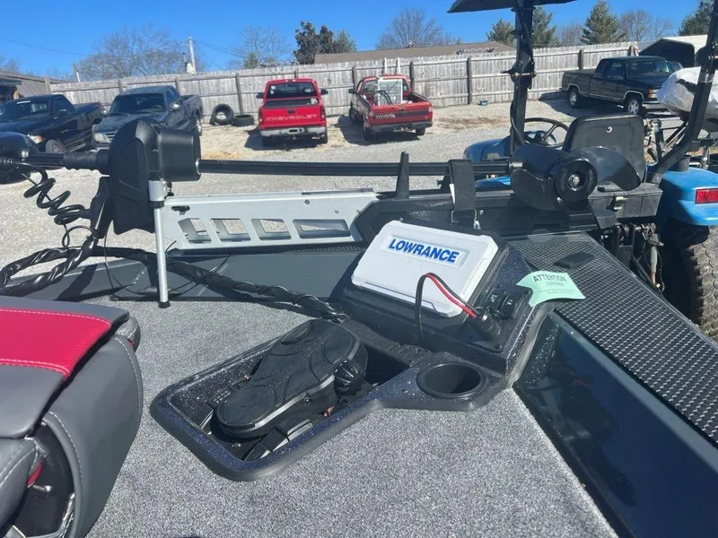 Slide: The Image of 2023 Ranger RT198P boat with Lowrance fish finder and trolling motor. - 4