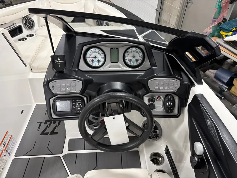 Slide: The Image of Axis T22 2019 - 10