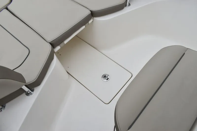 Slide: The Image of Key West Boats 239 FS 2025 - 40