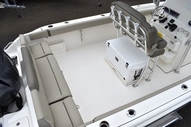 Slide: The Image of Key West Boats 239 FS 2025 - 8