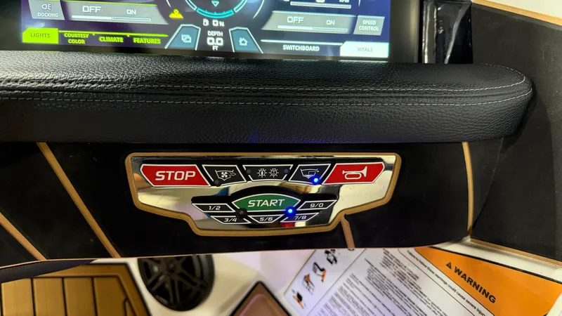 Slide: The Image of Nautique Super Air Nautique GS22 2021 - 62