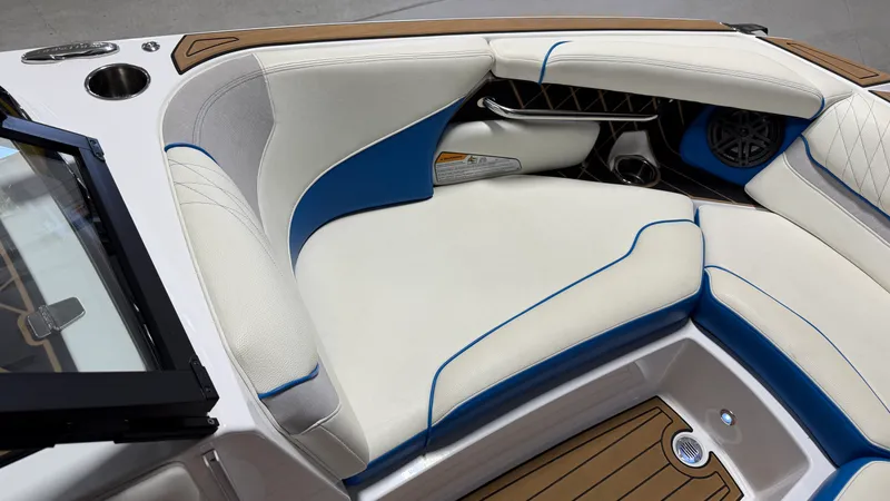 Slide: The Image of Nautique Super Air Nautique GS22 2021 - 74