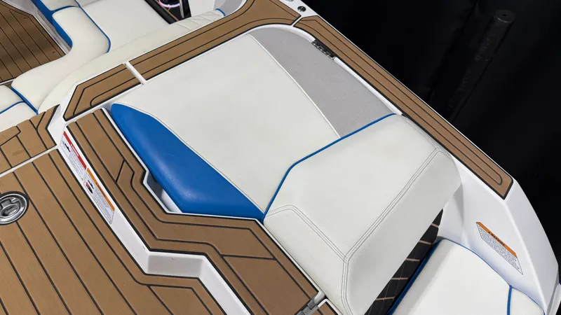 Slide: The Image of Nautique Super Air Nautique GS22 2021 - 15