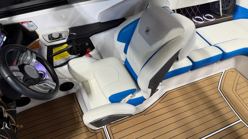 Slide: The Image of Nautique Super Air Nautique GS22 2021 - 54