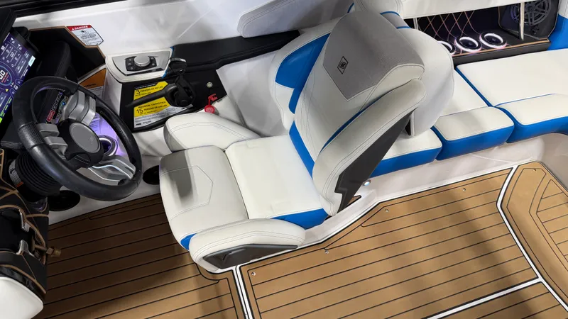 Slide: The Image of Nautique Super Air Nautique GS22 2021 - 55