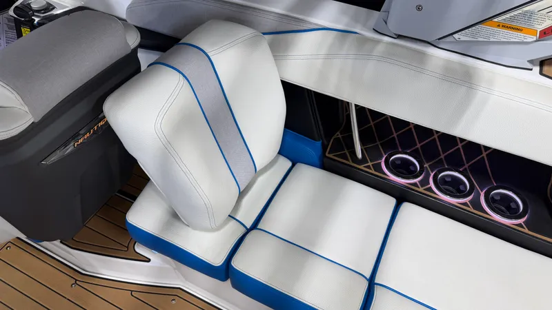 Slide: The Image of Nautique Super Air Nautique GS22 2021 - 24