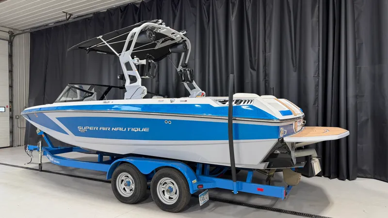 Slide: The Image of Nautique Super Air Nautique GS22 2021 - 3