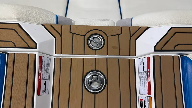 Slide: The Image of Nautique Super Air Nautique GS22 2021 - 19