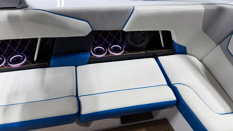 Slide: The Image of Nautique Super Air Nautique GS22 2021 - 41