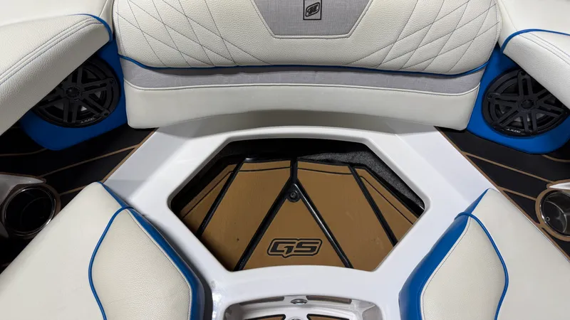 Slide: The Image of Nautique Super Air Nautique GS22 2021 - 84
