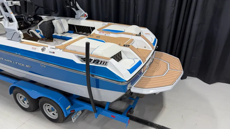 Slide: The Image of Nautique Super Air Nautique GS22 2021 - 6