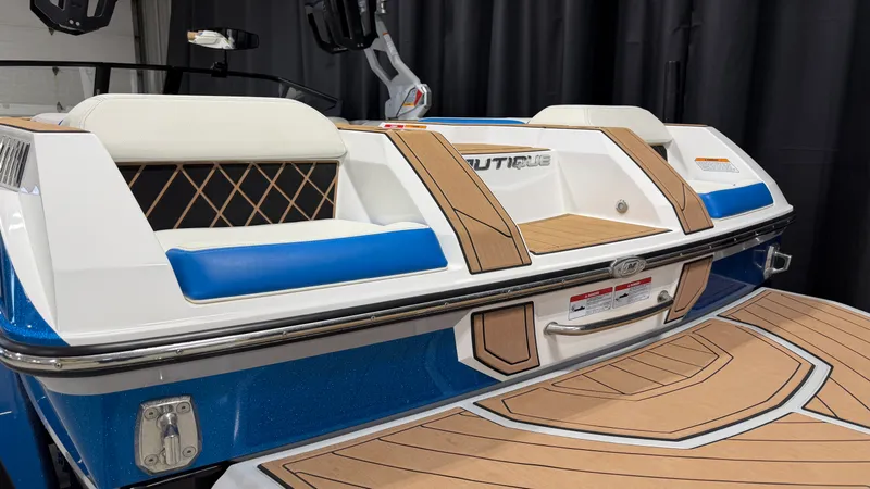 Slide: The Image of Nautique Super Air Nautique GS22 2021 - 9