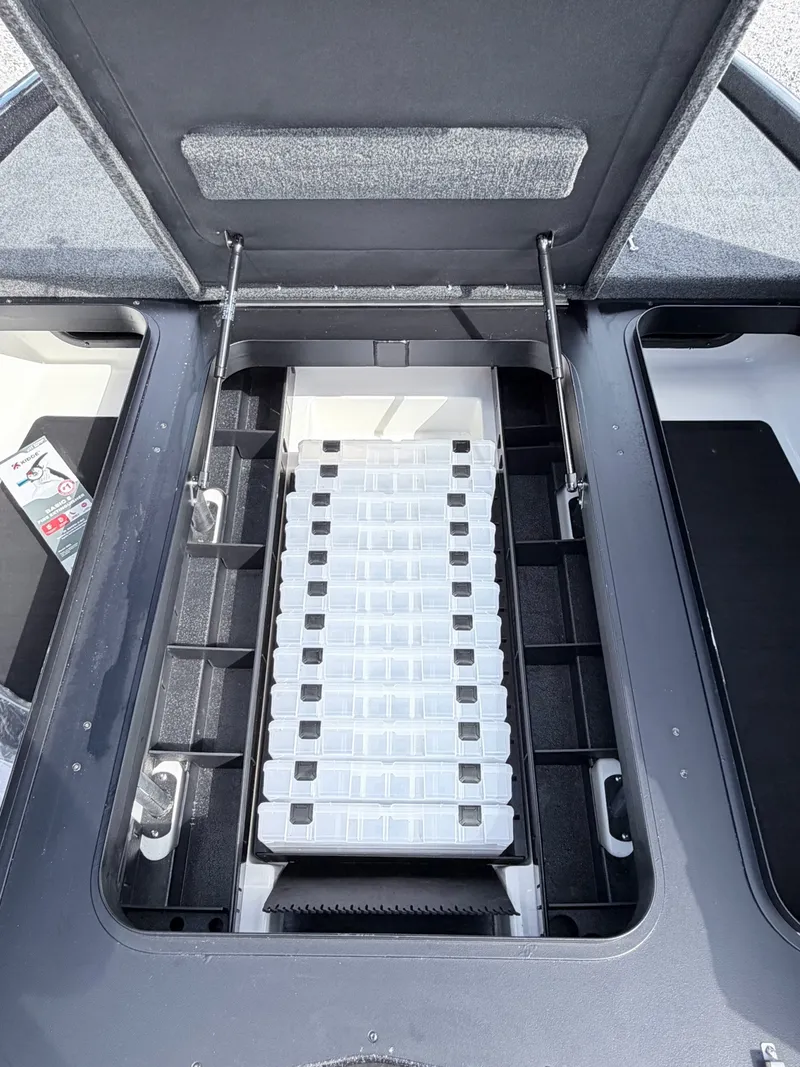 Slide: The Image of Skeeter ZXR21 2023 - 45
