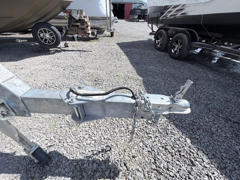 Slide: The Image of Starcraft Freedom 180 Tiller 2023 - 21